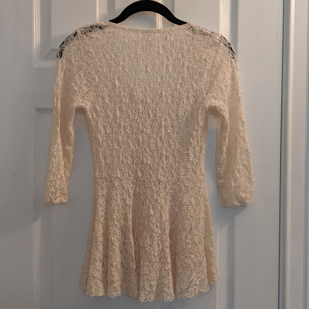 Free People XS Lace Peplum top off-white - Picture 2 of 3